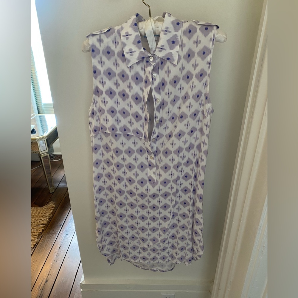 Walker and Wade mid length sleeveless dress